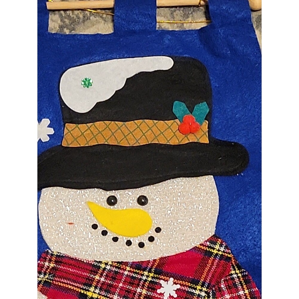 Handmade Felted Snowman Wall Hanging Fabric Quilt w Wooden Rod Christmas Decor